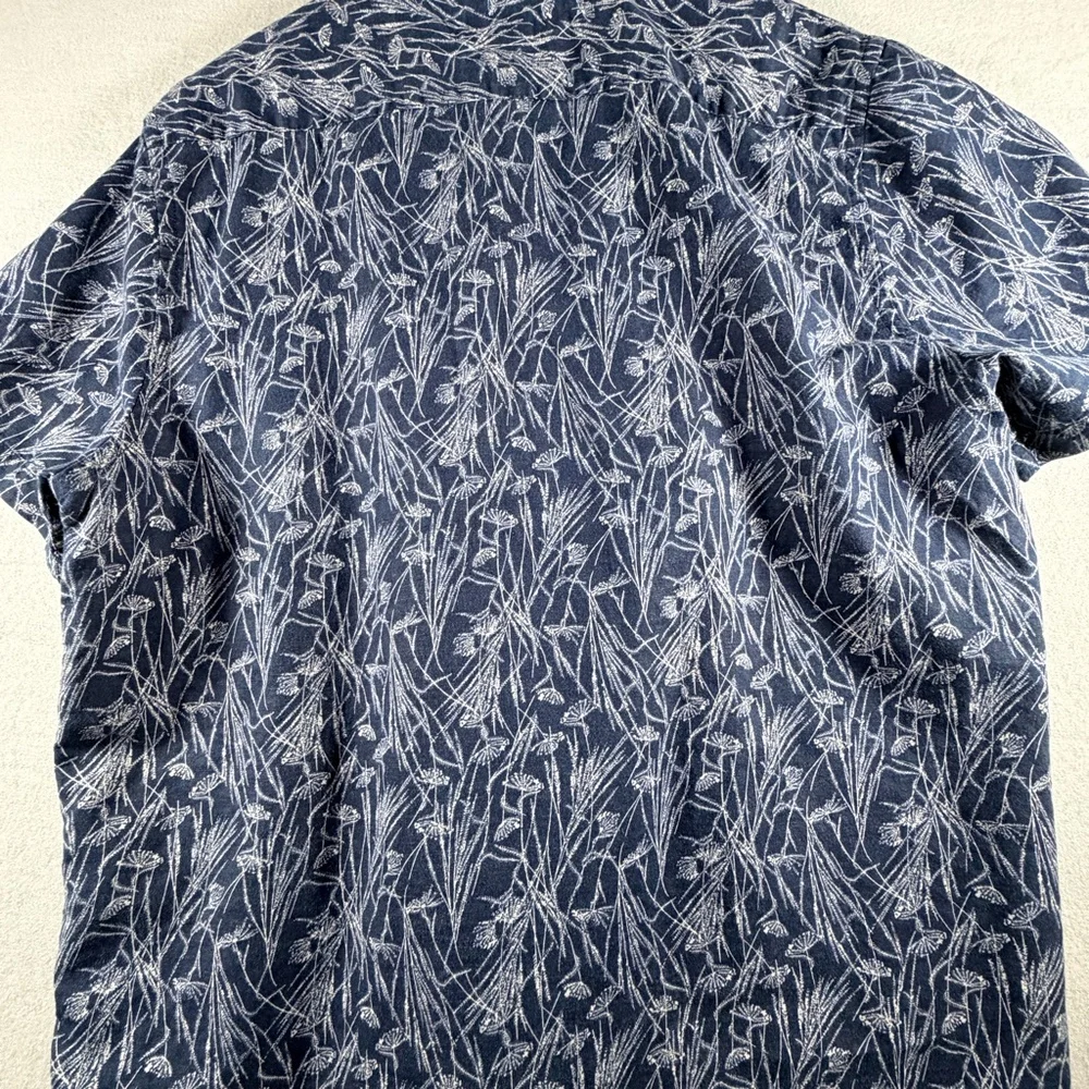 BANANA REPUBLIC MENS XL SLIM FIT LINEN BLEND SHORT SLEEVE BUTTON SHIRT BLUE
